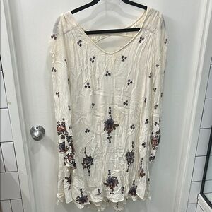 Free People Embroidered Cream Tunic Dress with keyhole back